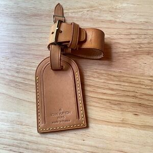 Authentic Louis Vuitton Luggage Tag Poignet Vachetta Leather Brass Gold Tan